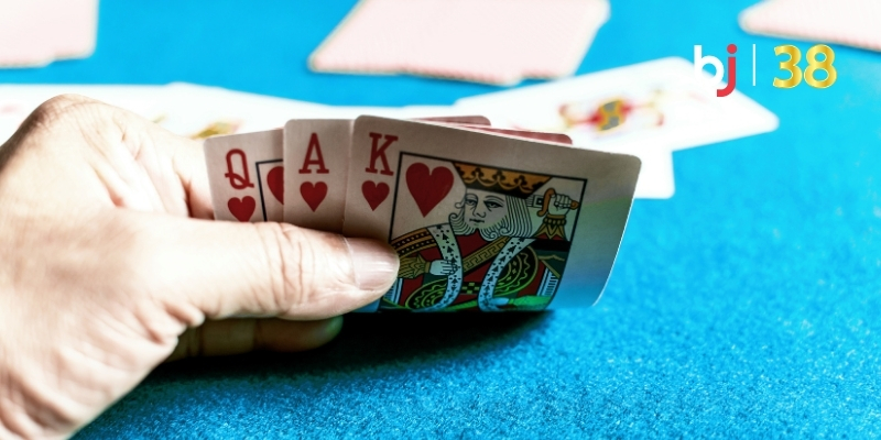 Hiểu rõ các bộ bài Poker texas